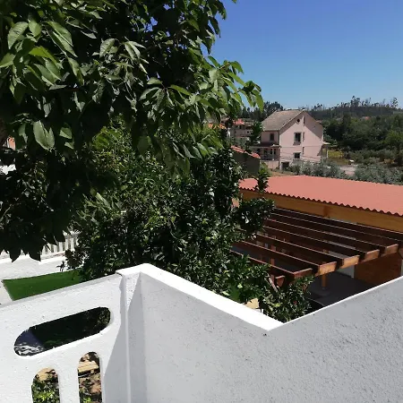 Mondalva Guesthouse Sao Pedro de Alva Exterior photo